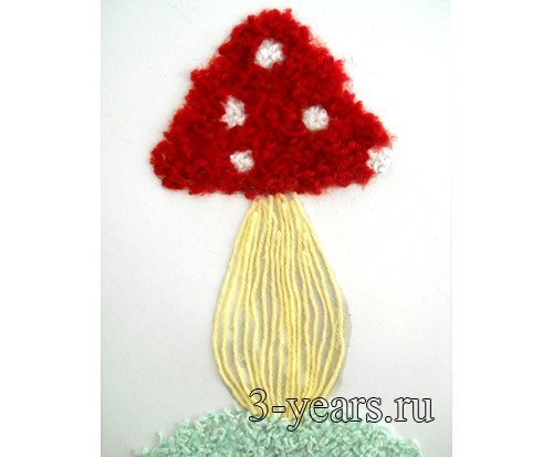 Мухомор из ниток !