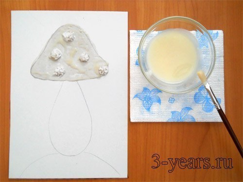 Мухомор из ниток !