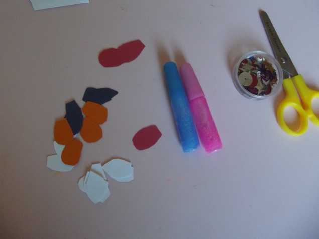 Занимательный маникюр !