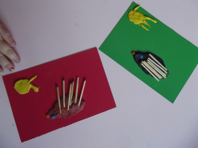 Ежики из спичек .