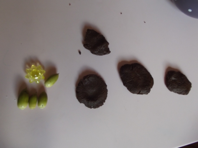 Игры с пластилином .