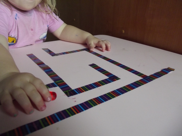 Лабиринты из скотча . Лабиринты из скотча .