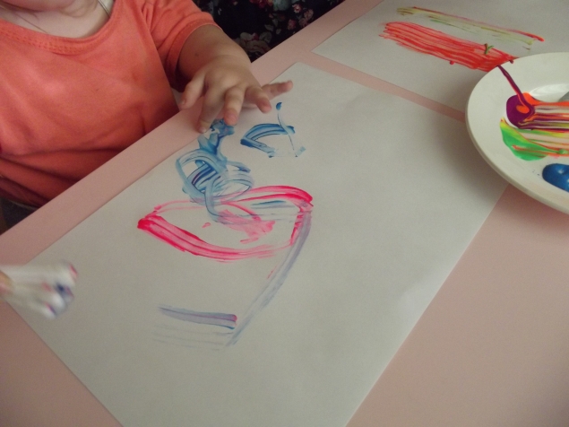 Рисуем ватными палочками .. Рисуем ватными палочками ..