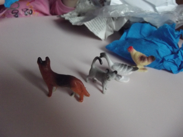 Чем занять ребенка на 10 минут ?