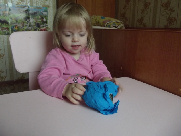 Чем занять ребенка на 10 минут ?