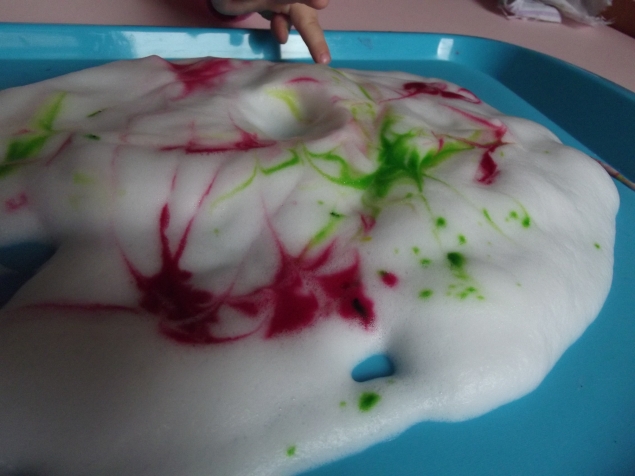 Рисование на пене . Рисование на пене .