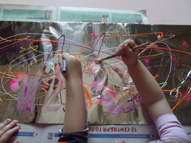 Рисуем на фольге .