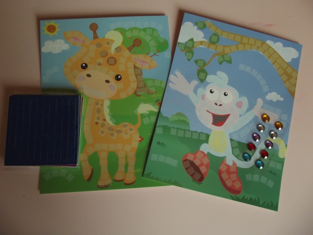 Сверкающая аппликация . Сверкающая аппликация .