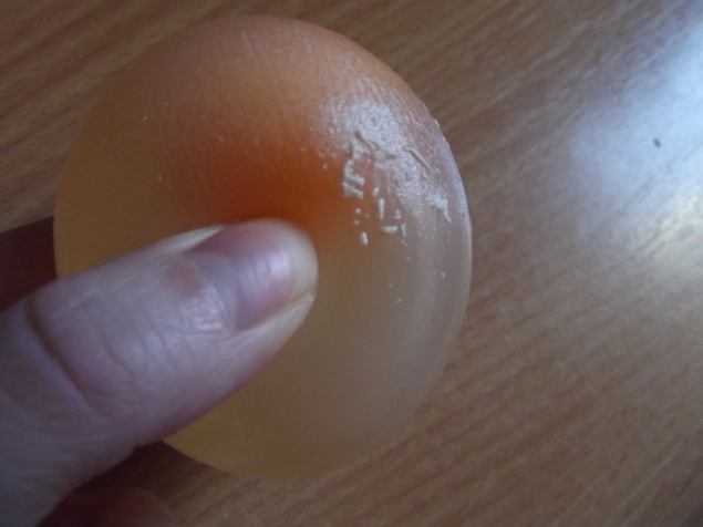 Резиновое яйцо !