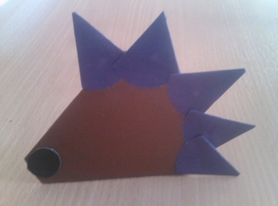 Ежик . Ежик .