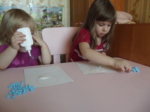 Аппликация " Воздушный шарик " . Аппликация " Воздушный шарик " .