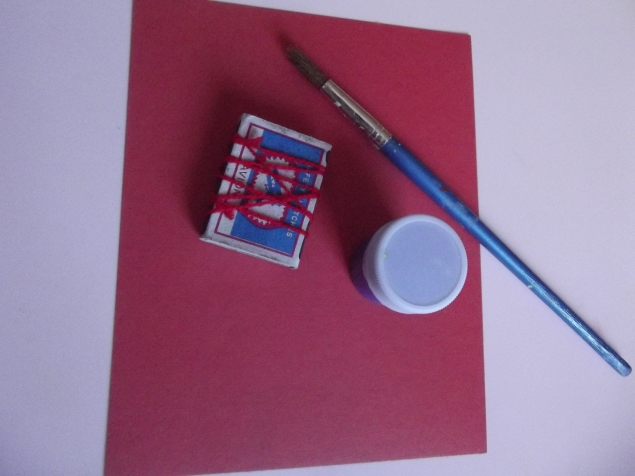 Штамп из коробка . Штамп из коробка .