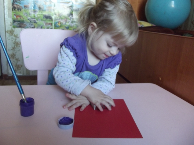 Штамп из коробка . Штамп из коробка .