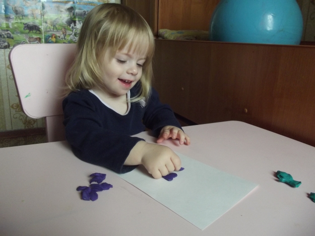 Аппликация " Виноград " . Аппликация " Виноград " .