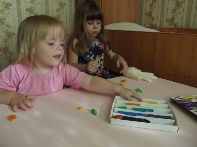 Материалы для творчества . Лепка . Материалы для творчества . Лепка .