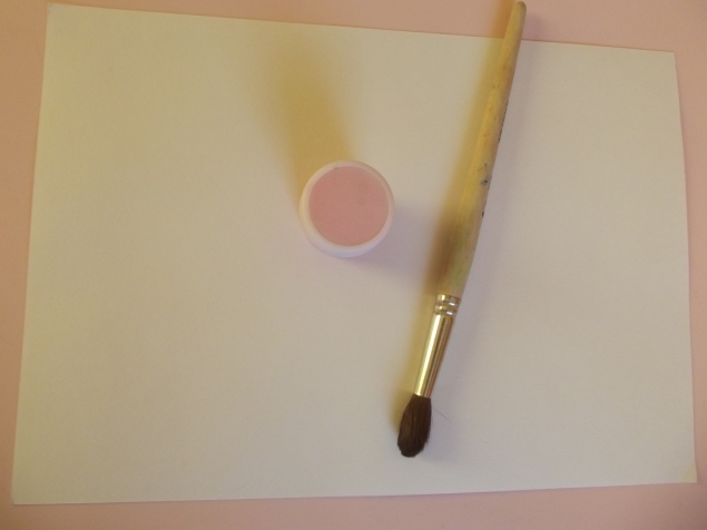 Цветочки из бумаги .