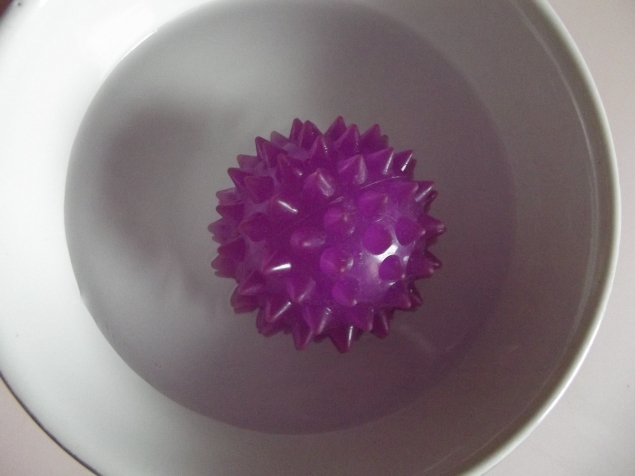 Плавает - тонет . Плавает - тонет .