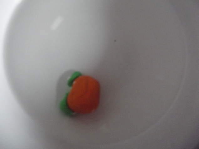 Плавает - тонет . Плавает - тонет .