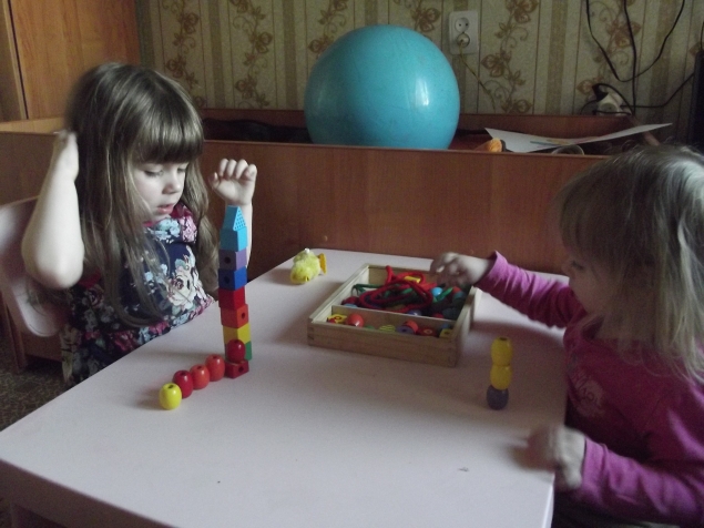 Игры со шнуровкой . Игры со шнуровкой .