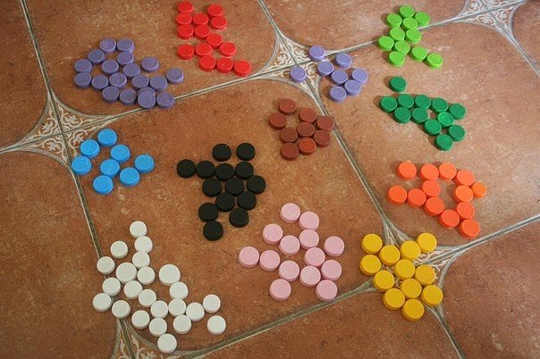 Поделки из крышек .