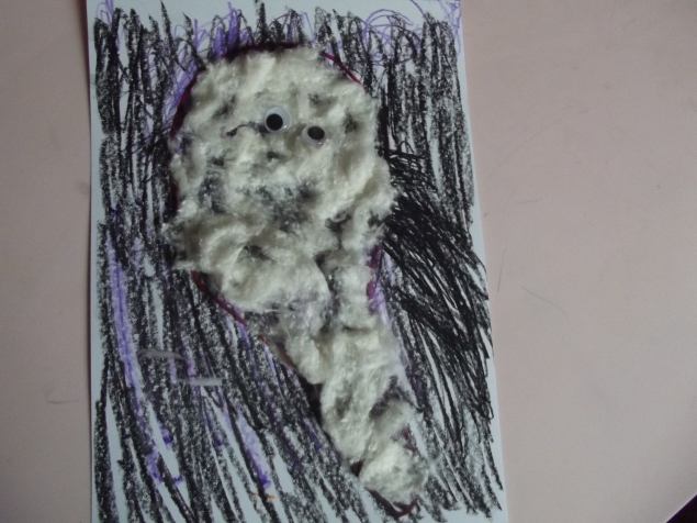 Аппликация " Привидение " . Аппликация " Привидение " .