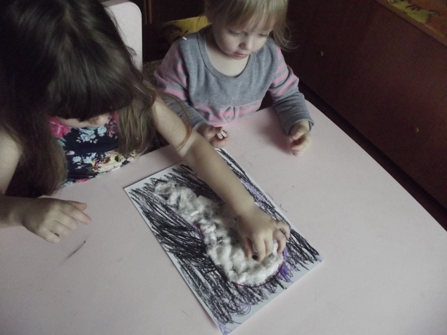 Аппликация " Привидение " . Аппликация " Привидение " .