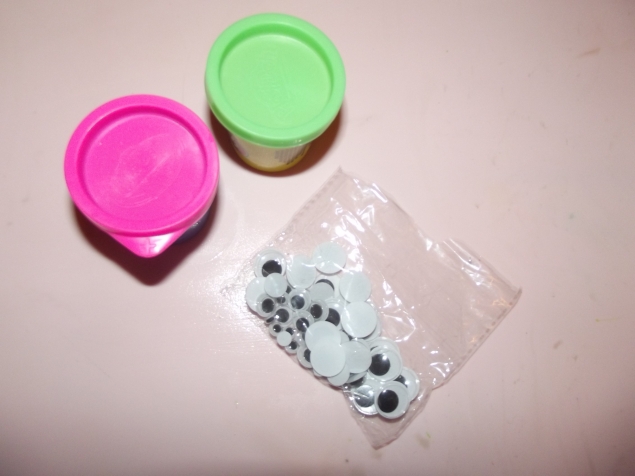 Лепим монстров . Лепим монстров .