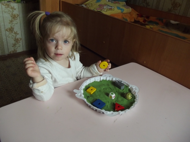 Отпечатки на песке . Отпечатки на песке .