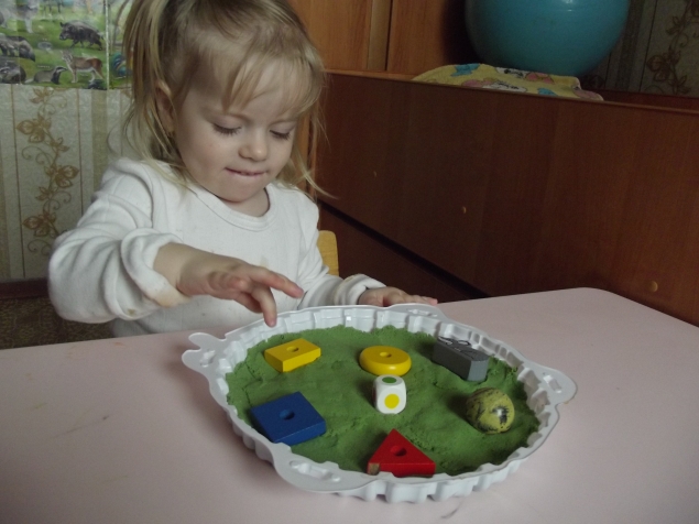 Отпечатки на песке . Отпечатки на песке .