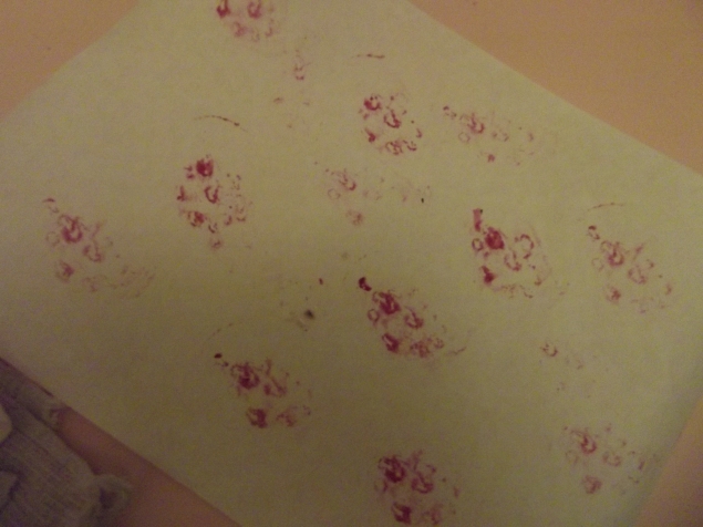 Отпечатки свеклой .