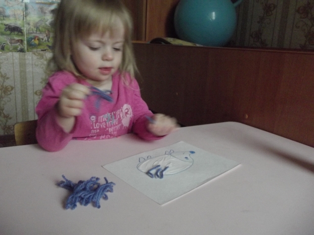 Синий ежик . Синий ежик .