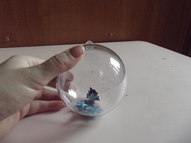 Елочный шарик . Елочный шарик .