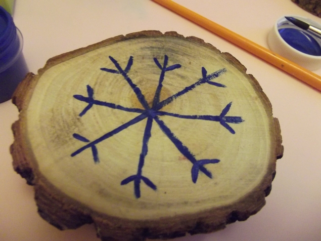 Рисование на дереве .