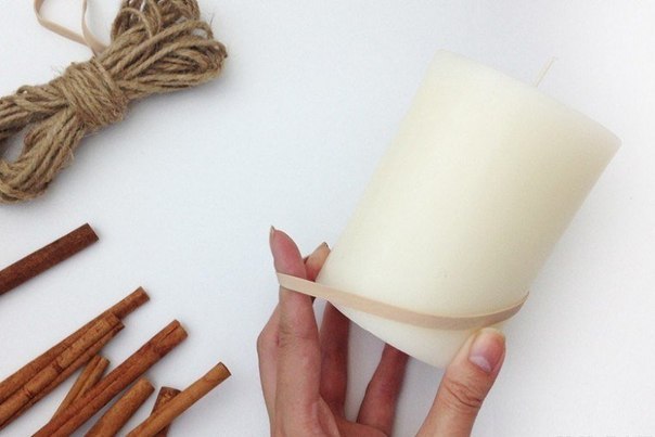 Подсвечник .