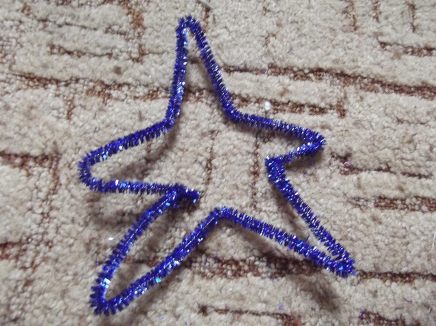 Мишура на проволоке .