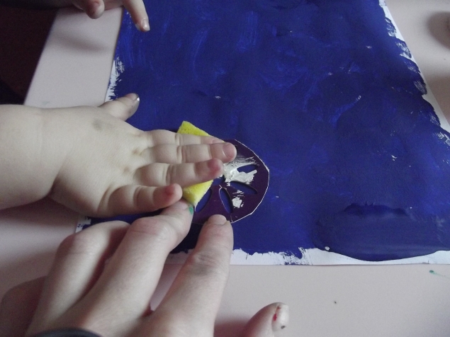 Небо со снежинками .