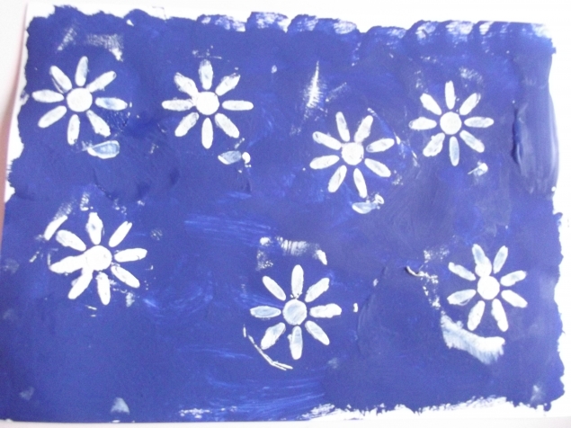 Небо со снежинками .