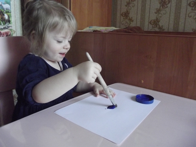 Небо со снежинками .