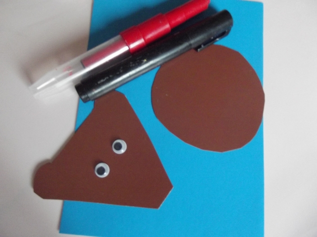 Олень . Олень .