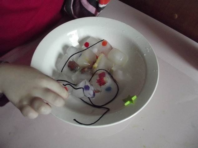 Ледяные кубики .