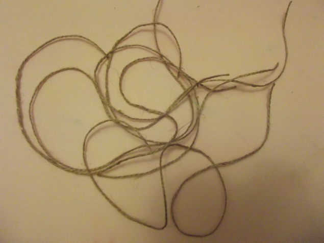 Елка из ниток .