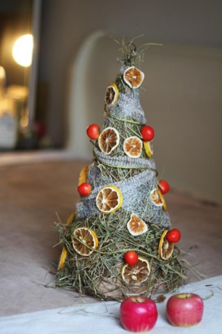 Оригинальная елка .