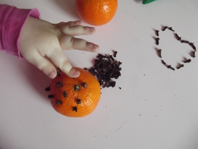 Помандер . Помандер .