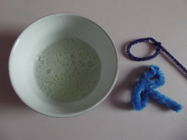 Мыльные пузыри .