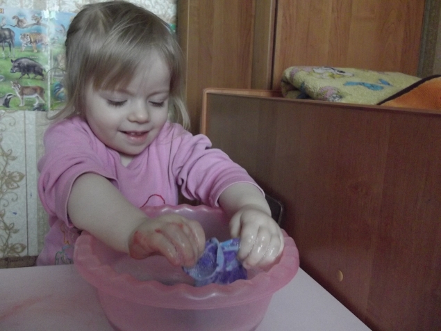 Стирка по Монтессори . Стирка по Монтессори .