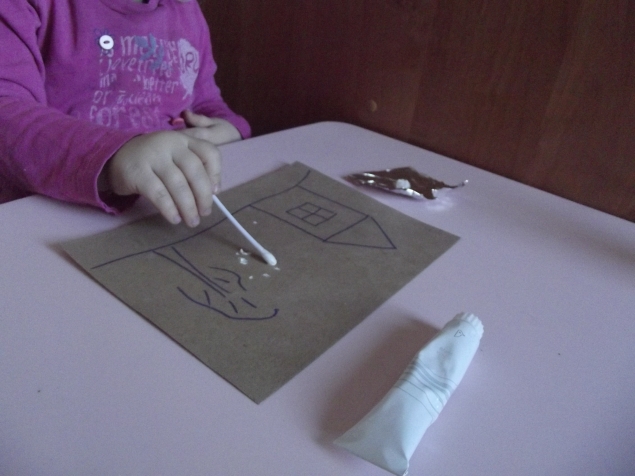 Снег . Снег .