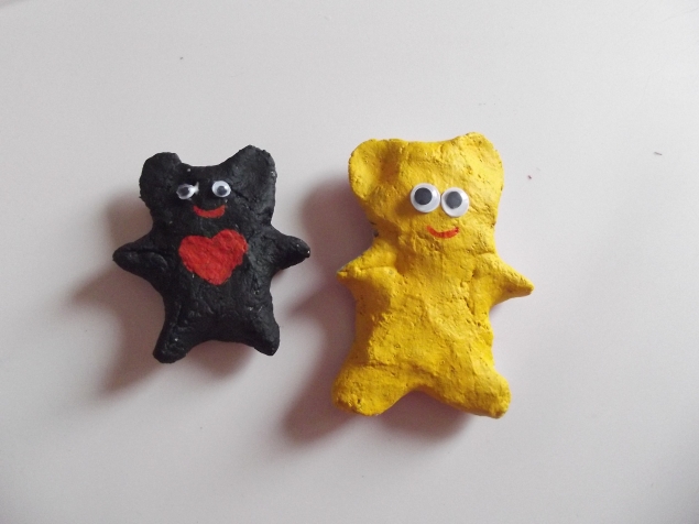 Лепим из ржаного теста .