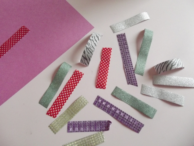 Коллаж из скотча . Коллаж из скотча .