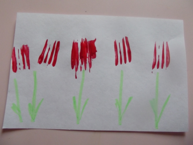 Рисуем тюльпаны .