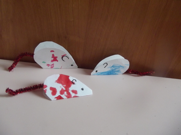 Мышки . Мышки .